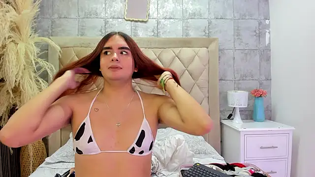 CleoFoxxx  online show from 06/10/26, 12:59