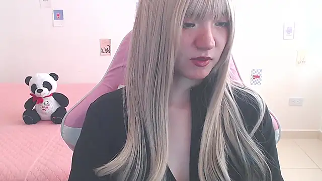 SweetSky1  online show from 06/02/26, 07:49
