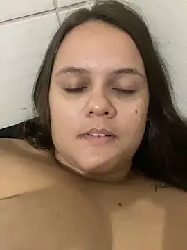 Laryssinha 69 online show from 06/03/26, 01:52