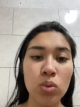 adaira31 online show from 06/26/26, 04:22