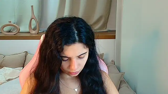Rose Desiree online show from 06/25/26, 11:04