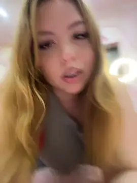 AnessaXroseX online show from 06/16/26, 11:18
