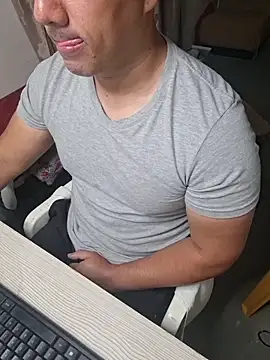 pobcam online show from 05/27/26, 12:35