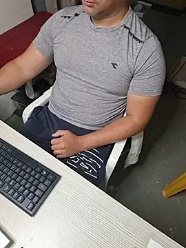 pobcam online show from 05/29/26, 02:48