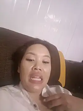 Snapshot of Nano-mi chatting on 05/23/26, 02:54 Nano-mi online show from 05/23/26, 02:54