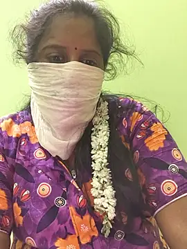 Snapshot of VelvetDollRivitha chatting on 05/27/26, 05:32 VelvetDollRivitha online show from 05/27/26, 05:32