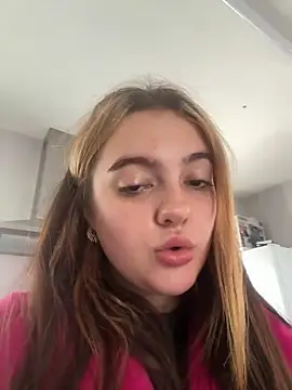 naughtygirl6989 online show from 05/23/26, 10:52