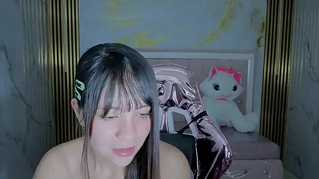 Snapshot of isabeau_s chatting on 07/16/26, 01:06 isabeau s online show from 07/16/26, 01:06