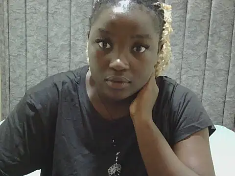 Snapshot of Ebonydol1 chatting on 05/26/26, 07:48 Ebonydol1 online show from 05/26/26, 07:48