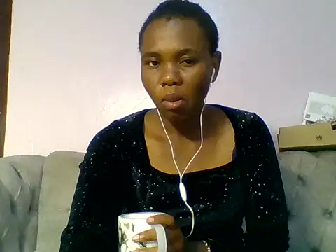 Snapshot of kittydew chatting on 07/02/26, 06:03 kittydew online show from 07/02/26, 06:03
