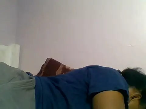 Snapshot of kittydew chatting on 07/05/26, 04:25 kittydew online show from 07/05/26, 04:25
