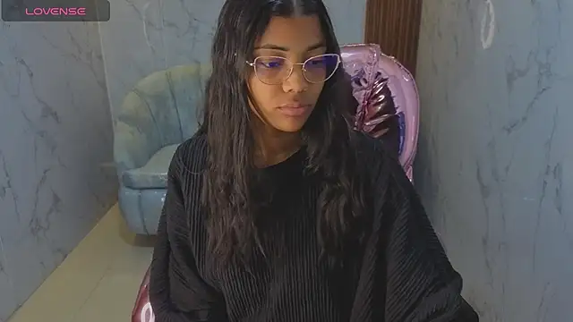 Snapshot of valentina_gomez_s chatting on 06/19/26, 12:31 valentina gomez s online show from 06/19/26, 12:31