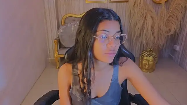 Snapshot of valentina_gomez_s chatting on 06/30/26, 12:39 valentina gomez s online show from 06/30/26, 12:39