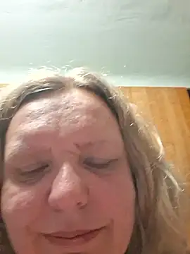Snapshot of Sonya_Marmelad chatting on 05/23/26, 10:14 Sonya Marmelad online show from 05/23/26, 10:14