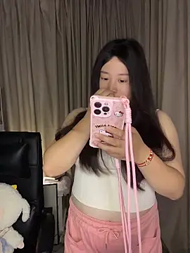 Luckysisi-s online show from 05/26/26, 11:28