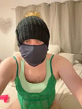 ShyTQueen online show from 06/17/26, 07:48