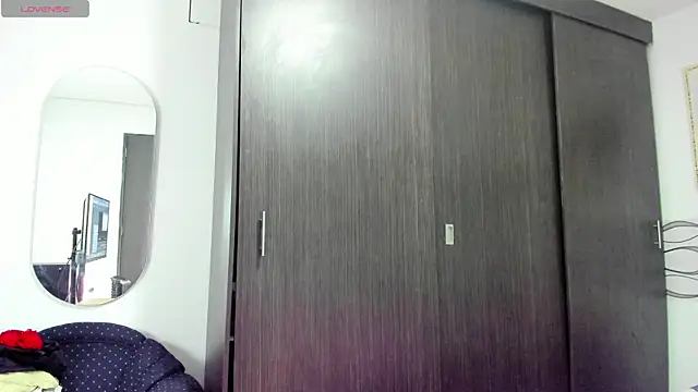 queenceleste69 online show from 05/28/26, 03:15