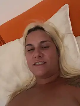 Sofia beee online show from 07/22/26, 01:58