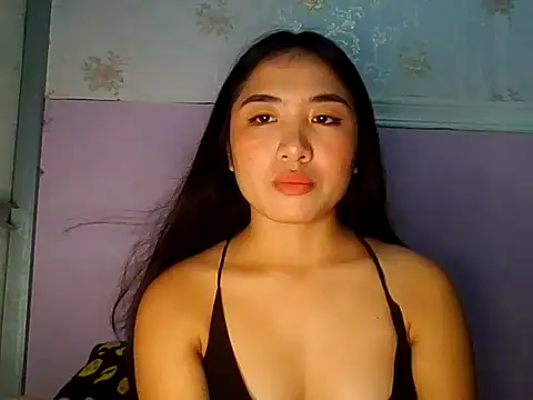 Snapshot of cutie_princess88 chatting on 06/03/26, 03:28 cutie princess88 online show from 06/03/26, 03:28