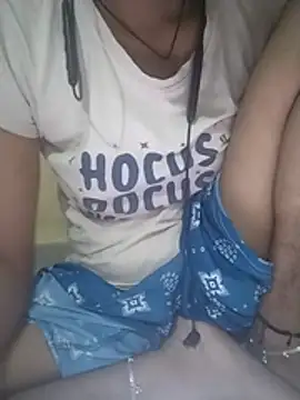 Snapshot of PRIYAGIRLHOT chatting on 06/25/26, 06:07 PRIYAGIRLHOT online show from 06/25/26, 06:07