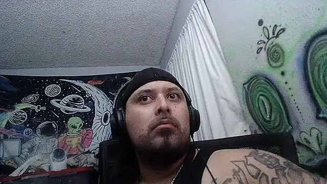 licknitright6 online show from 05/31/26, 11:17