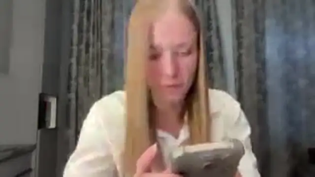 DanikaMory online show from 05/25/26, 12:00