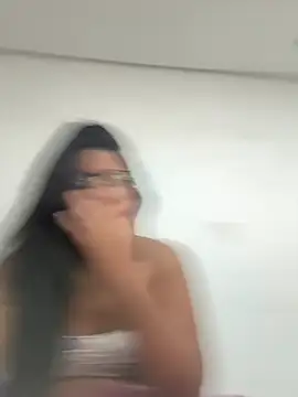 Eumileninha online show from 05/27/26, 01:52