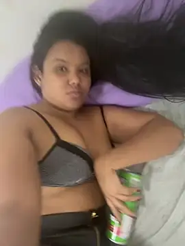 Eumileninha online show from 07/11/26, 07:16