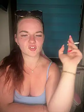 SecretSarah online show from 05/26/26, 07:04