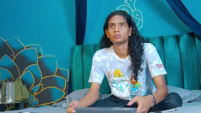 Snapshot of maxi_max0 chatting on 07/18/26, 07:28 maxi max0 online show from 07/18/26, 07:28
