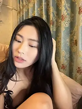 Snapshot of zhenzhen-888 chatting on 06/25/26, 02:21 zhenzhen-888 online show from 06/25/26, 02:21