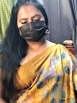 Snapshot of Meera_mia chatting on 05/30/26, 07:44 Meera mia online show from 05/30/26, 07:44