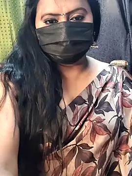 Snapshot of Meera_mia chatting on 06/01/26, 07:15 Meera mia online show from 06/01/26, 07:15