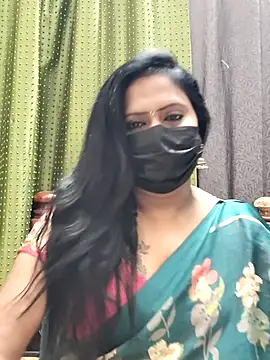 Snapshot of Meera_mia chatting on 06/14/26, 11:40 Meera mia online show from 06/14/26, 11:40