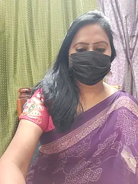 Snapshot of Meera_mia chatting on 06/30/26, 01:17 Meera mia online show from 06/30/26, 01:17