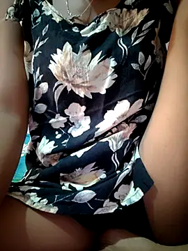 cute riya 11 online show from 06/18/26, 04:02