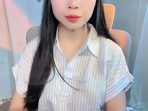 -Naomii  online show from 06/30/26, 08:26