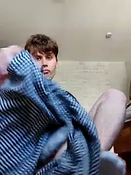 Snapshot of theocumboy chatting on 05/25/26, 12:33 theocumboy online show from 05/25/26, 12:33