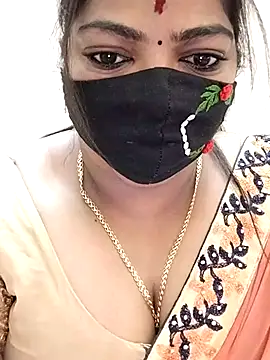 Snapshot of Sindhu-31 chatting on 07/15/26, 03:56 Sindhu-31 online show from 07/15/26, 03:56