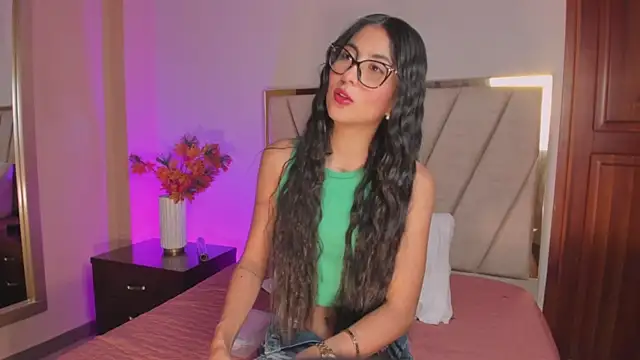 KatherinSky online show from 07/06/26, 06:10