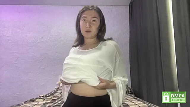 LaylaKrasnici online show from 07/01/26, 08:38