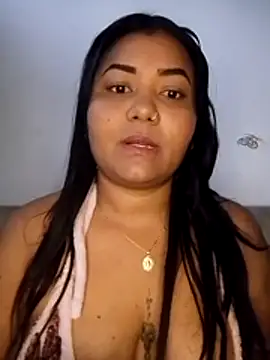 Snapshot of DEISY_8670 chatting on 07/05/26, 12:01 DEISY 8670 online show from 07/05/26, 12:01