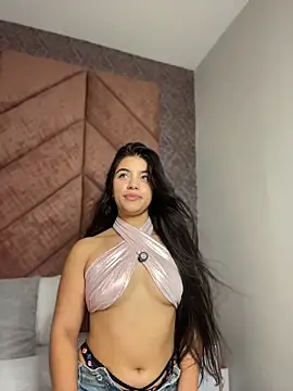 Amel Rosse online show from 06/07/26, 02:32