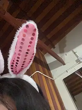 YummyGirl  online show from 06/04/26, 01:33