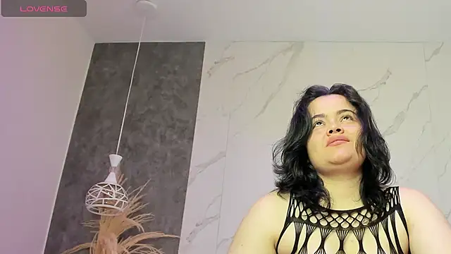 Vicky-Mooree online show from 07/09/26, 04:05
