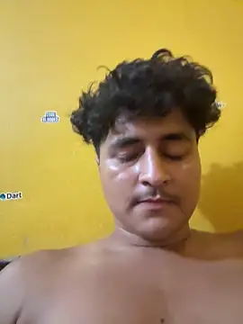 Snapshot of cannonWithMuscles chatting on 06/17/26, 05:36 cannonWithMuscles online show from 06/17/26, 05:36