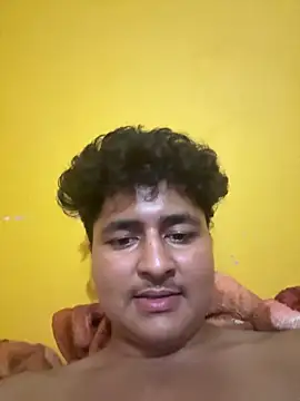 Snapshot of cannonWithMuscles chatting on 06/19/26, 06:12 cannonWithMuscles online show from 06/19/26, 06:12
