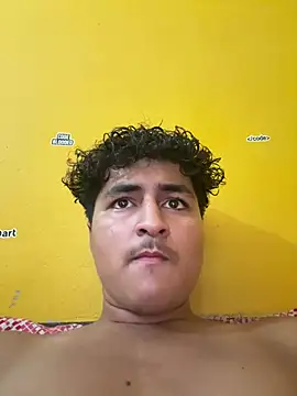 Snapshot of cannonWithMuscles chatting on 07/04/26, 06:30 cannonWithMuscles online show from 07/04/26, 06:30