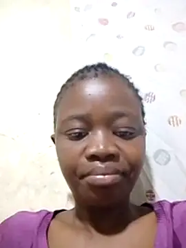 Snapshot of Carinasweets chatting on 06/29/26, 04:08 Carinasweets online show from 06/29/26, 04:08