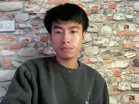 Snapshot of grumpyyy2003 chatting on 07/20/26, 04:16 grumpyyy2003 online show from 07/20/26, 04:16